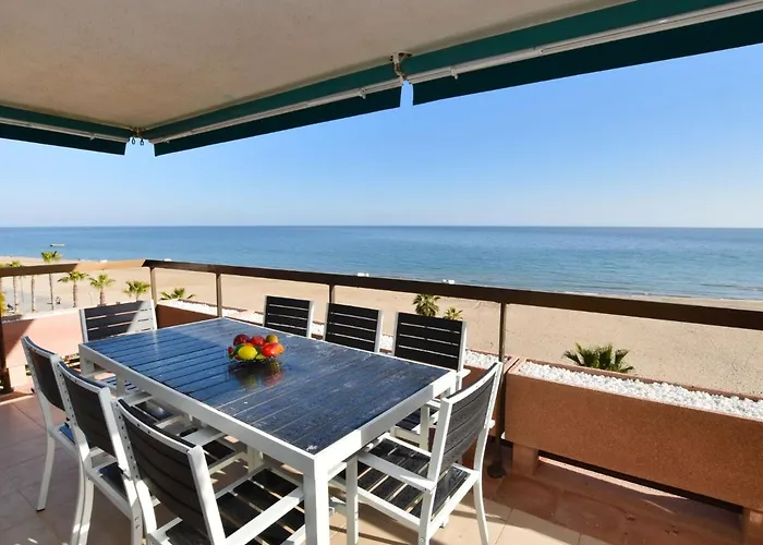 Apartment Els Pins Atico By Interhome