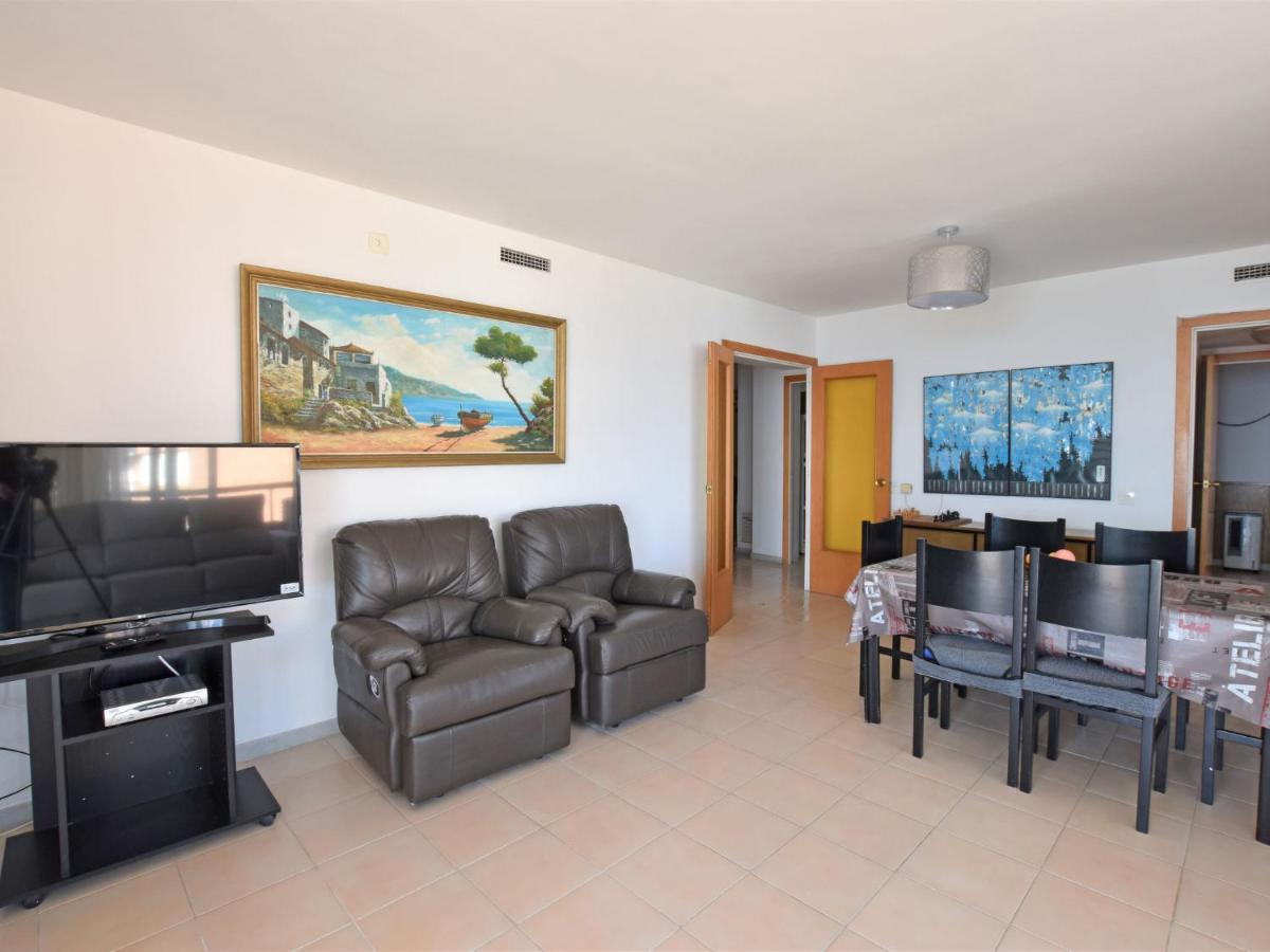 Apartamento Els Pins Atico By Interhome *